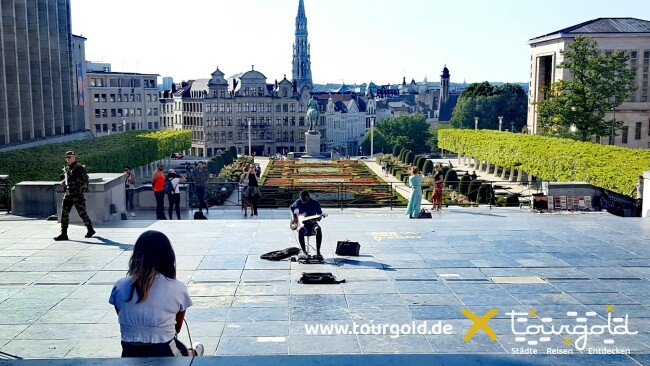 Zum Kennenlernen: Brüssel Stadtrundfahrt mit Rundgang Mont des Arts